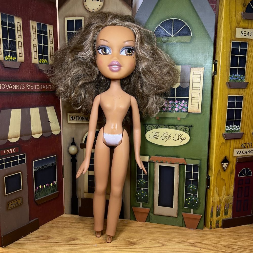 20” Large 2003 Vtg "Bratz Yasmin Pop Princess Fashion Doll NO SHOES NO OUTFIT